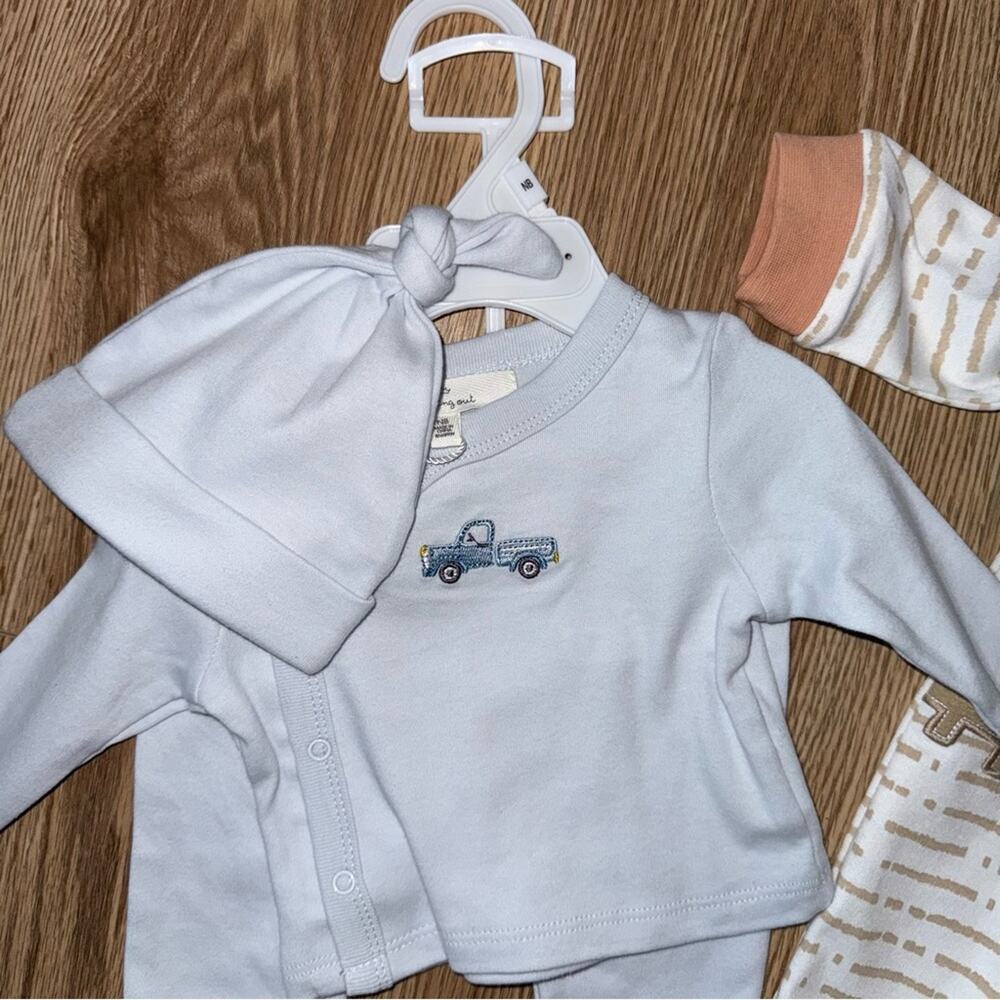Dinosaur Print 3 Month Kids 2 Piece & Blue Truck NB Set New with tags - Picture 3 of 5